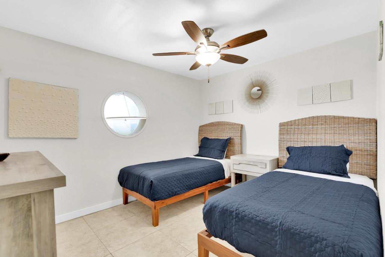 Ground Floor And Private Terrace Villa South Padre Island Exterior foto